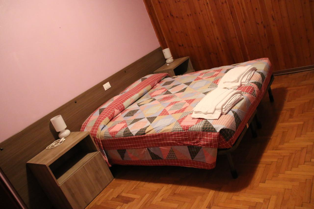 Albergo Alla Pineta Villa Santina Exteriör bild